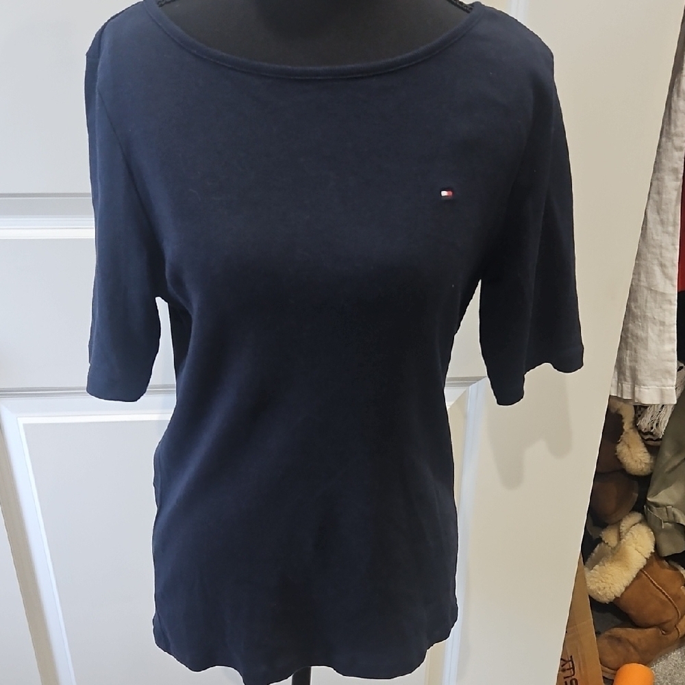 Tommy Hilfiger Women's Dark Blue Short Sleeve Tee